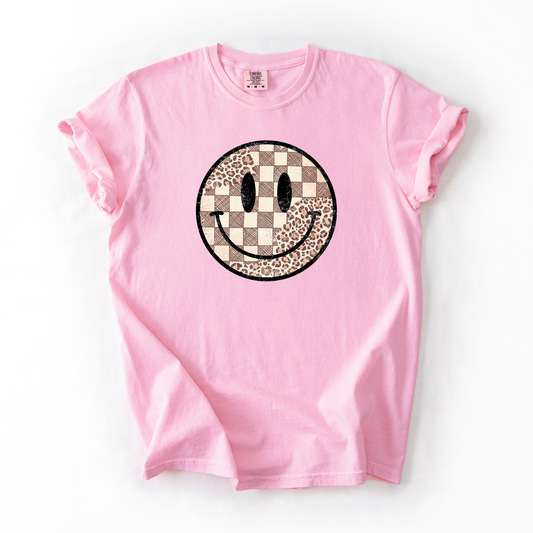 Check Leopard Smiley