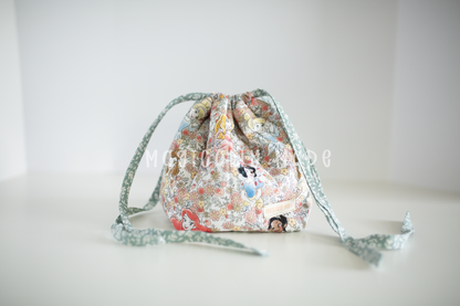 Vanity/travel Bucket (princess themed)